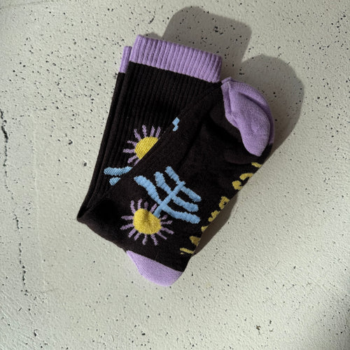 Alien Flowers socks